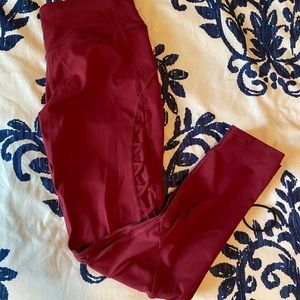 Victoria’s Secret sport maroon legging